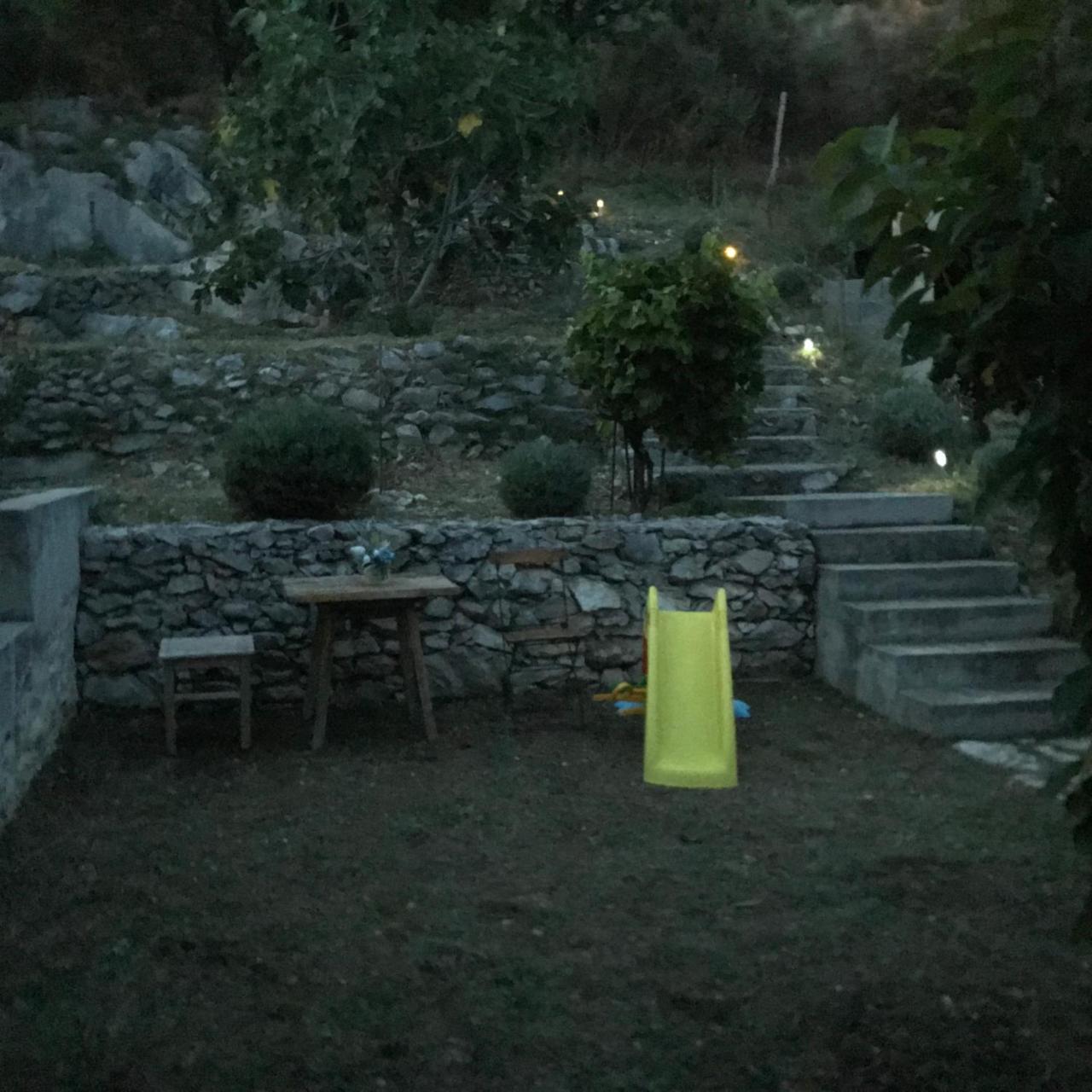 Charismatic Garden Cottage With Sea View Локва Рогозница Екстериор снимка